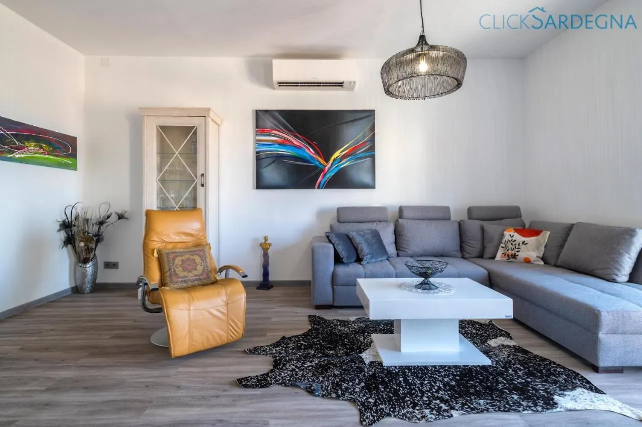 Apartment Tudor Flat Sea View With Wifi Unlimited, Next To The Sea Alghero