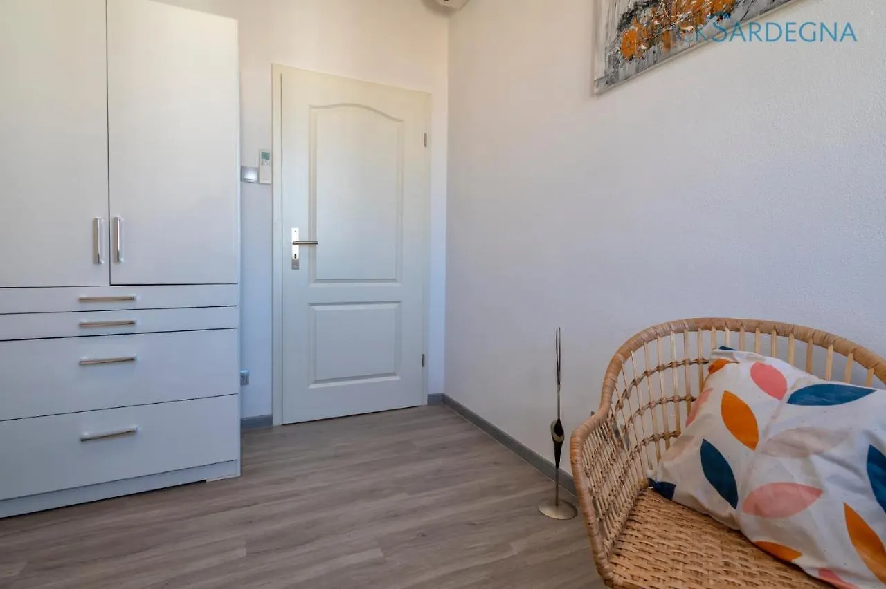 Tudor Flat Sea View With Wifi Unlimited, Next To The Sea Alghero Apartment