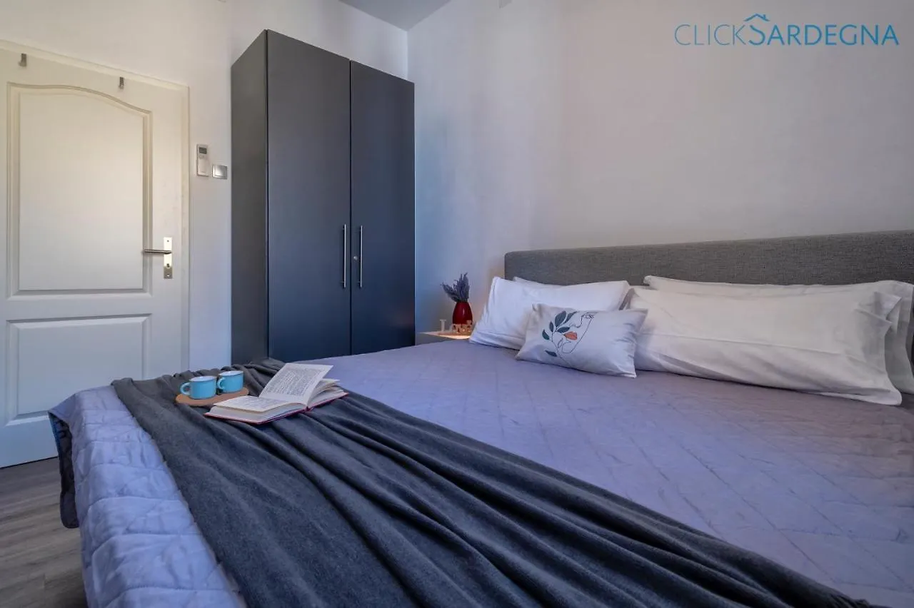 Tudor Flat Sea View With Wifi Unlimited, Next To The Sea Alghero Apartment