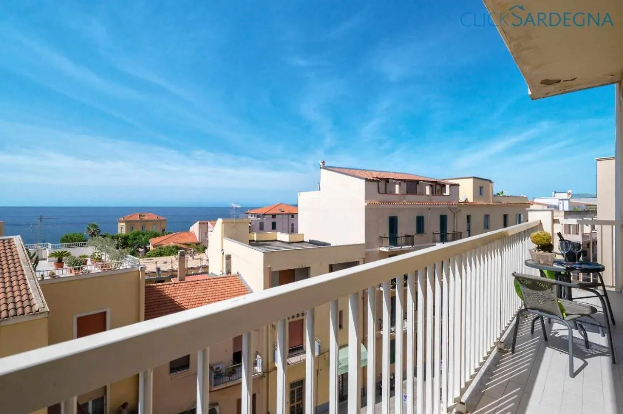 Tudor Flat Sea View With Wifi Unlimited, Next To The Sea Alghero Italy